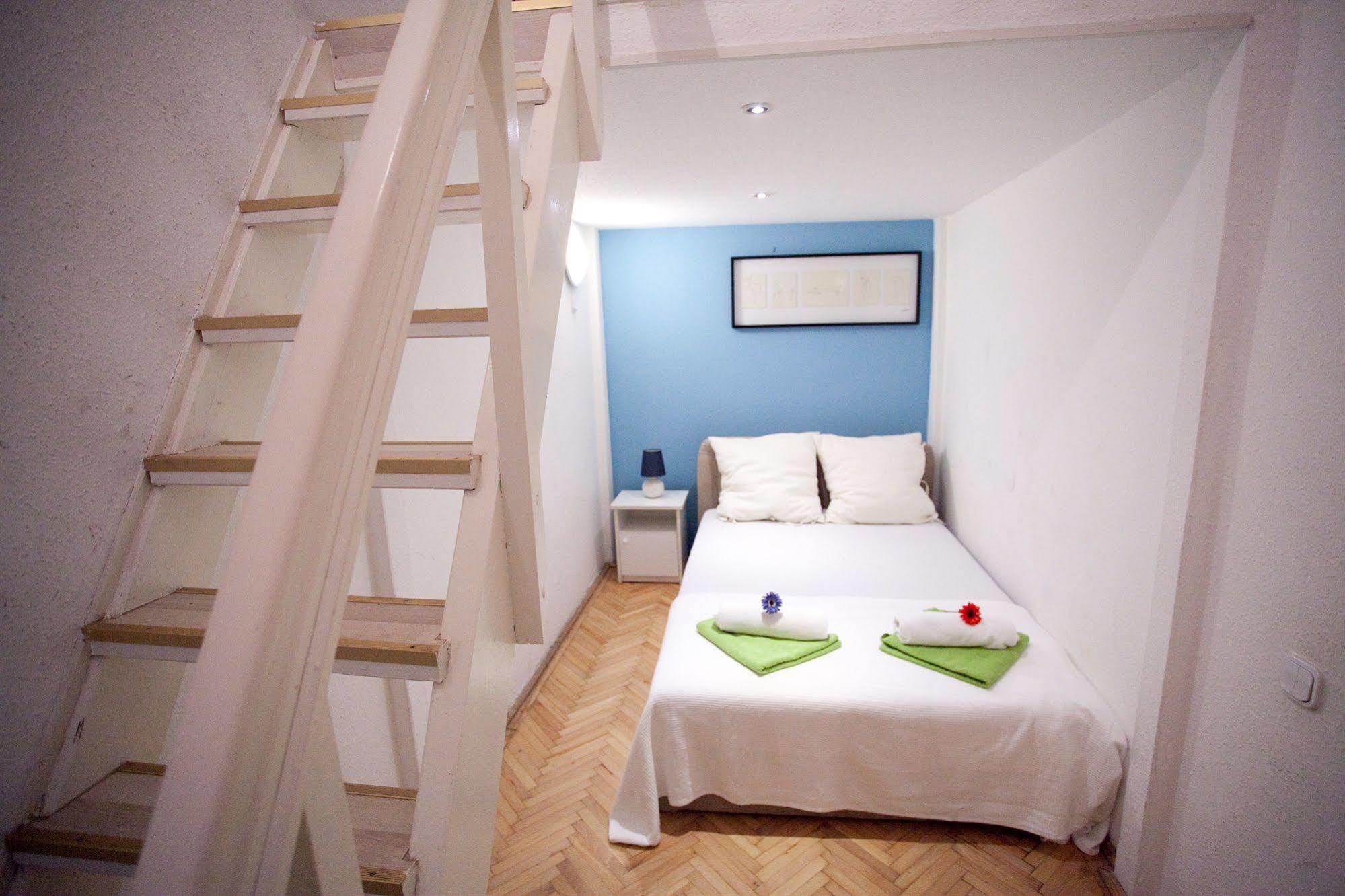 Budapest Easy Flat Opera Kültér fotó